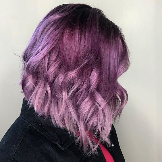 แฟชั่นสีม่วง Ultra Violet รับ Pantone 2018