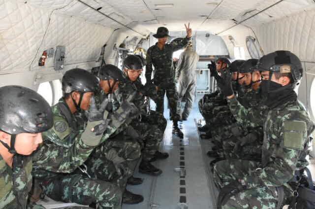“บิ๊กเจี๊ยบ”ส่งทหารรบพิเศษ และ ฮ.Mi-17 ไปช่วยค้นหา  เสริมทัพช่วย13ชีวิต 