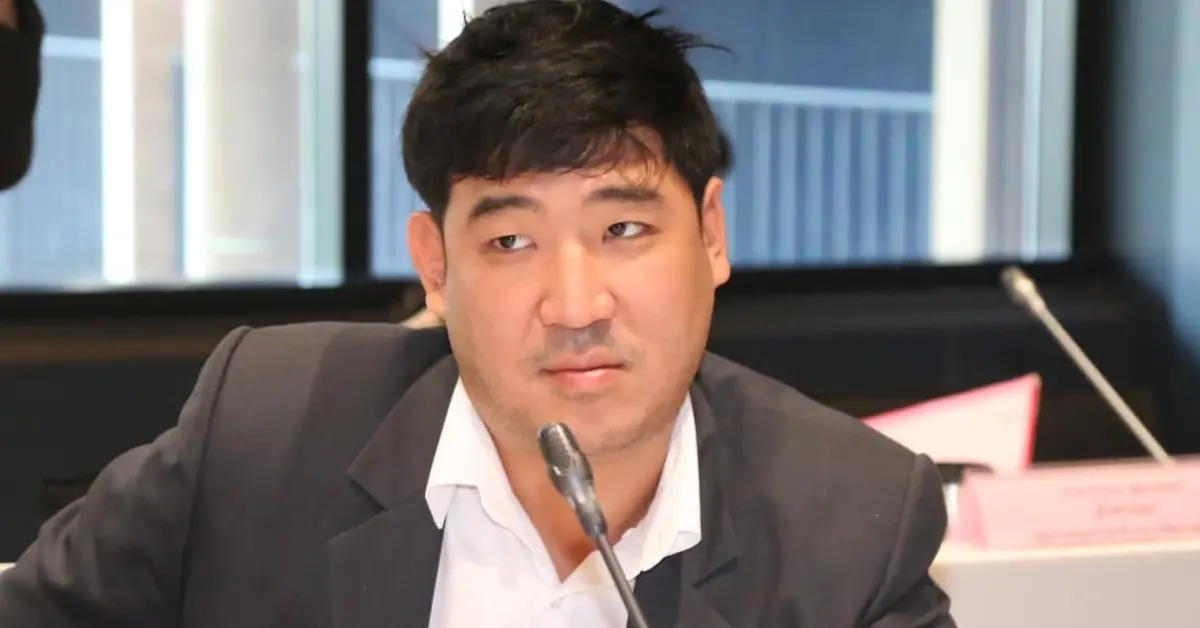เท่าพิภพ