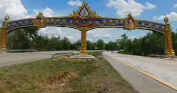 ปฏิบัติการหมาเฝ้าบ้าน ซุ้มประตูเมืองลำปาง