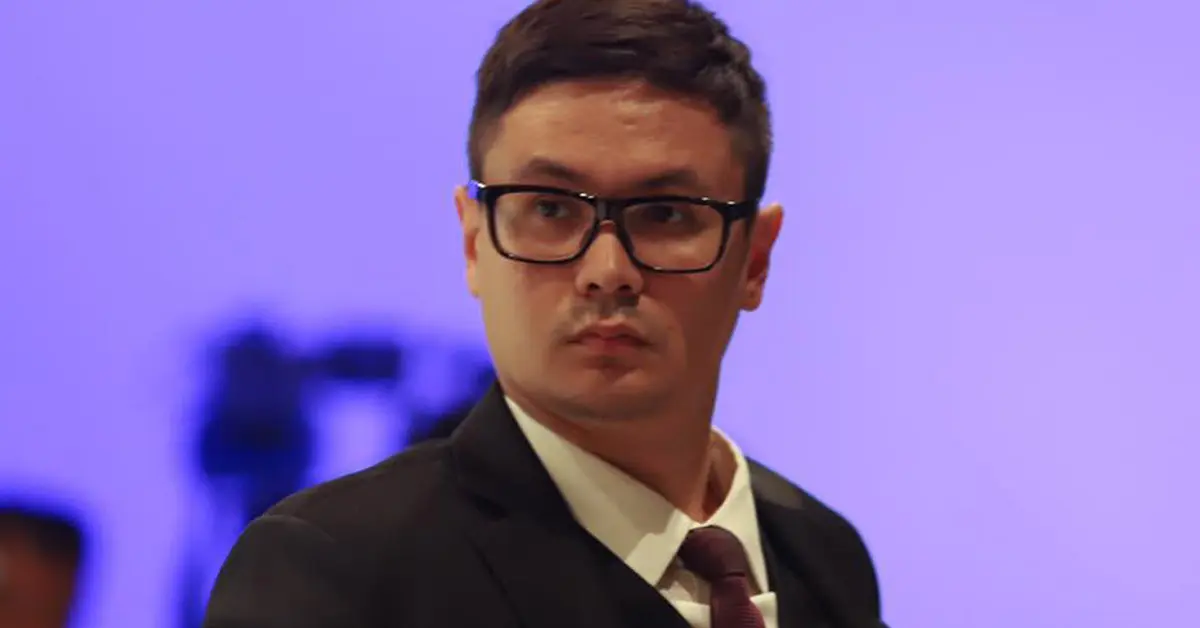 รังสิมันต์ โรม