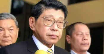 แก้ไขรัฐธรรมนูญ