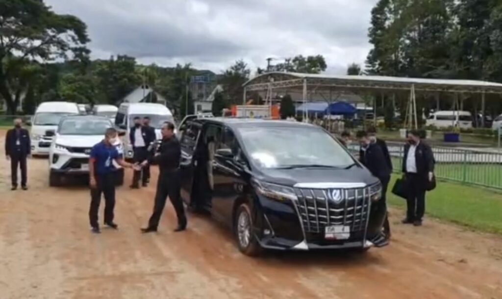 รถนายก หวยซอง เลขเด็ด หวยรัฐบาล | https://tookhuay.com/ | เว็บ หวยออนไลน์ | ที่ดีที่สุด | หวยหุ้น | หวยฮานอย | หวยลาว