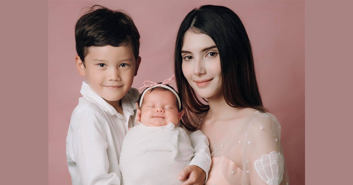 sarah-maxwell-amily