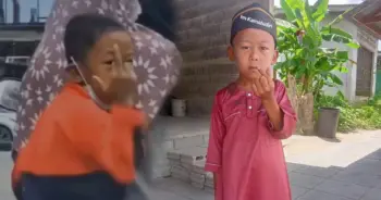 เด็กชูนิ้วกลาง