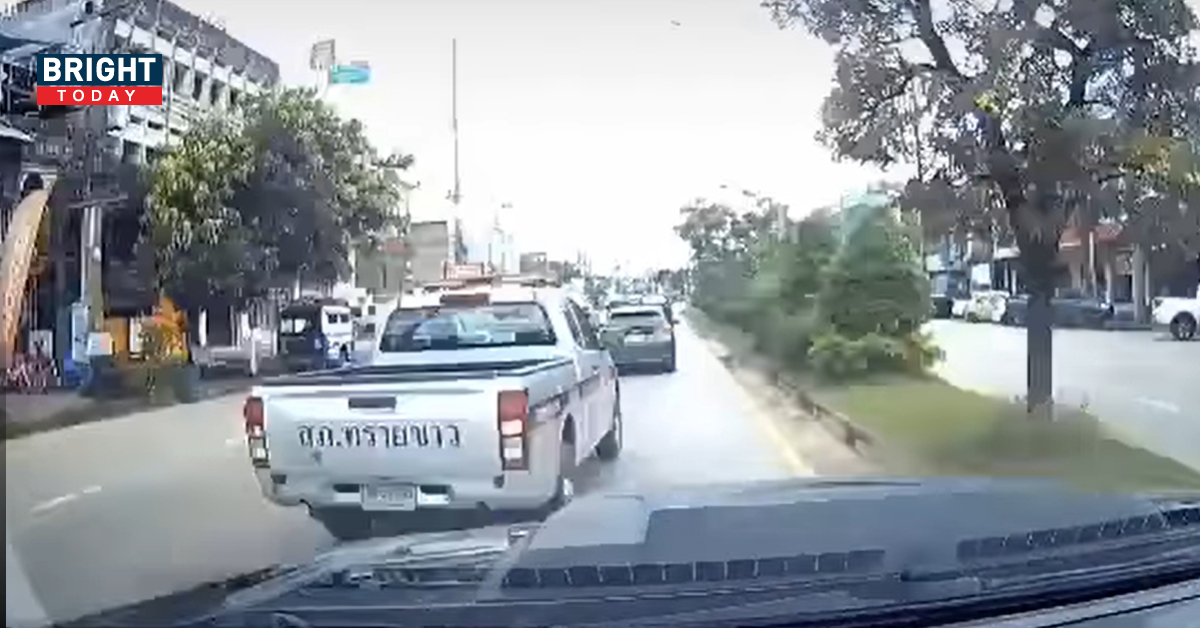 รถตำรวจขับปาดหน้าประชาชน