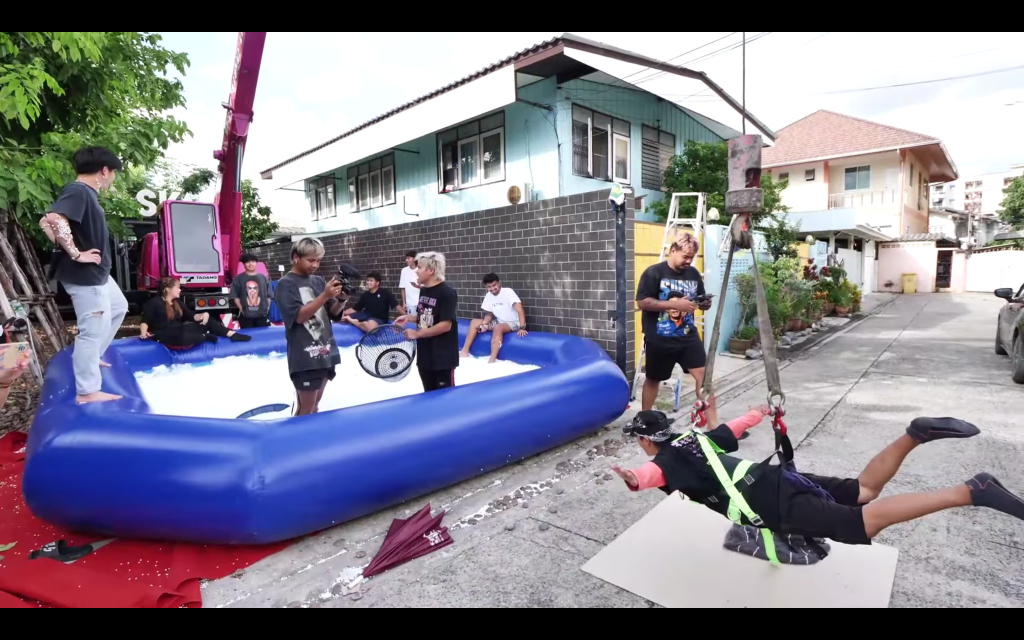 The ska สุ่มตัก! บี้ เดอะสกา เจ้าพ่อคอนเทนต์ ตักสุ่มด้วยคน ทุ่มทุนกว่า 1 แสนบาท The Ska สุ่มตัก! บี้ เดอะสกา เจ้าพ่อคอนเทนต์ ตักสุ่มด้วยคน ทุ่มทุนกว่า 1 แสนบาท