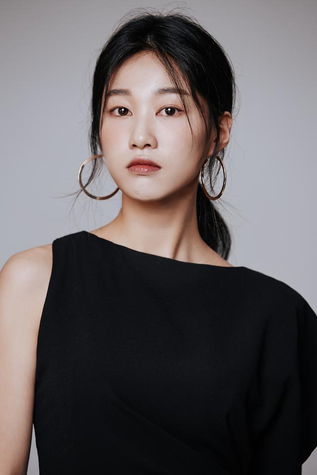 ha-yoon-kyung-2