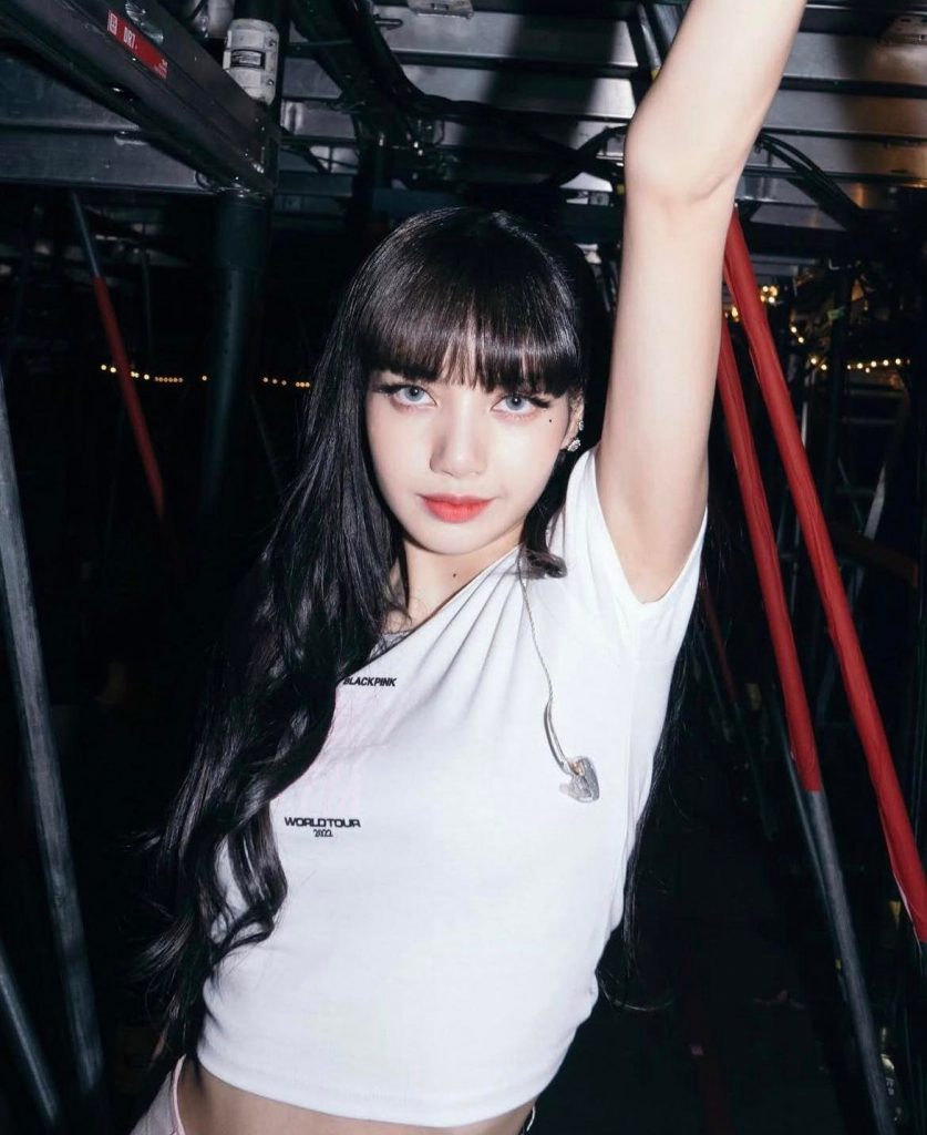 ลิซ่า-BLACKPINK-สร้างเรื่อง-จัดเต็มอาหารไทยลงสตอรี่-ทำร้ายคนหิวสุดๆ-3