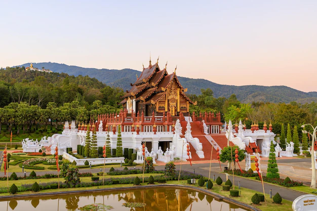 royal-pavilion-ho-kum-luang-lanna-style-pavilion-royal-flora-rajapruek-park-botanical-garden-chiang-mai-thailand 554837-157