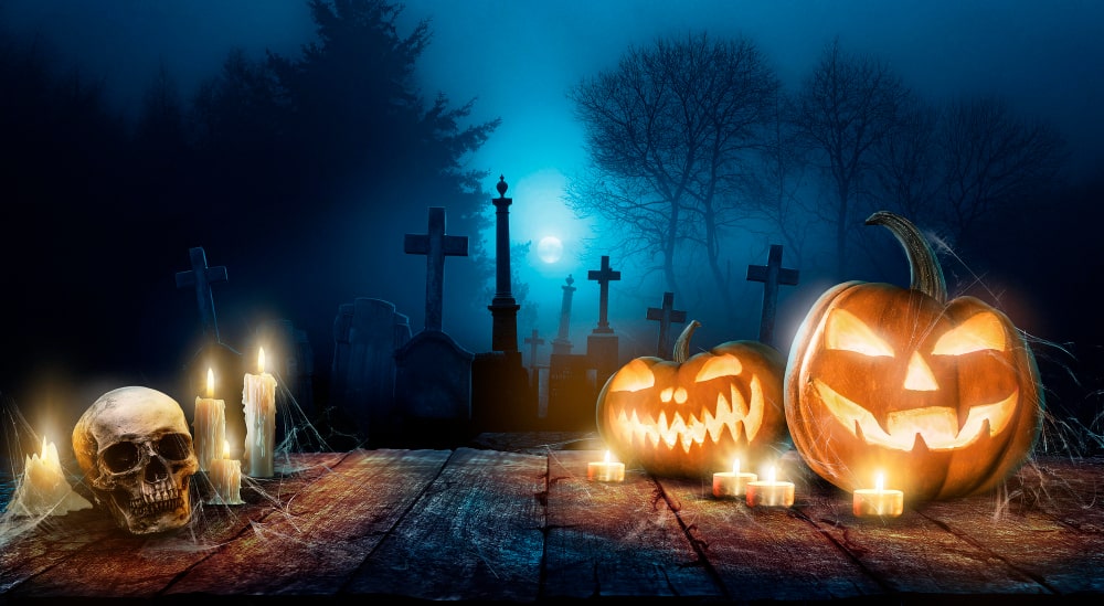 halloween-wallpaper-with-evil-pumpkins-min