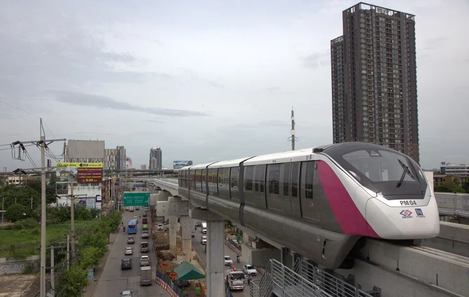 รถไฟฟ้าสายสีชมพู (1)