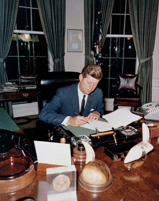 John-F-Kennedy-22-พฤศจิกายน-1963-min-1