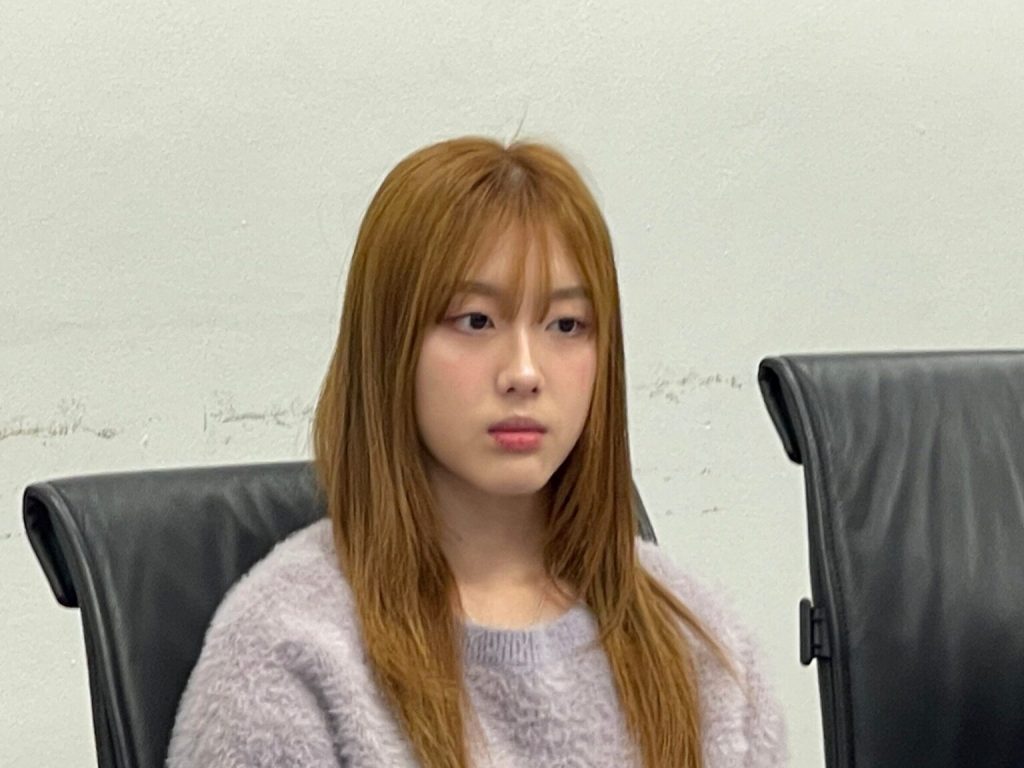 S 100524332 0-1536x1152-min
