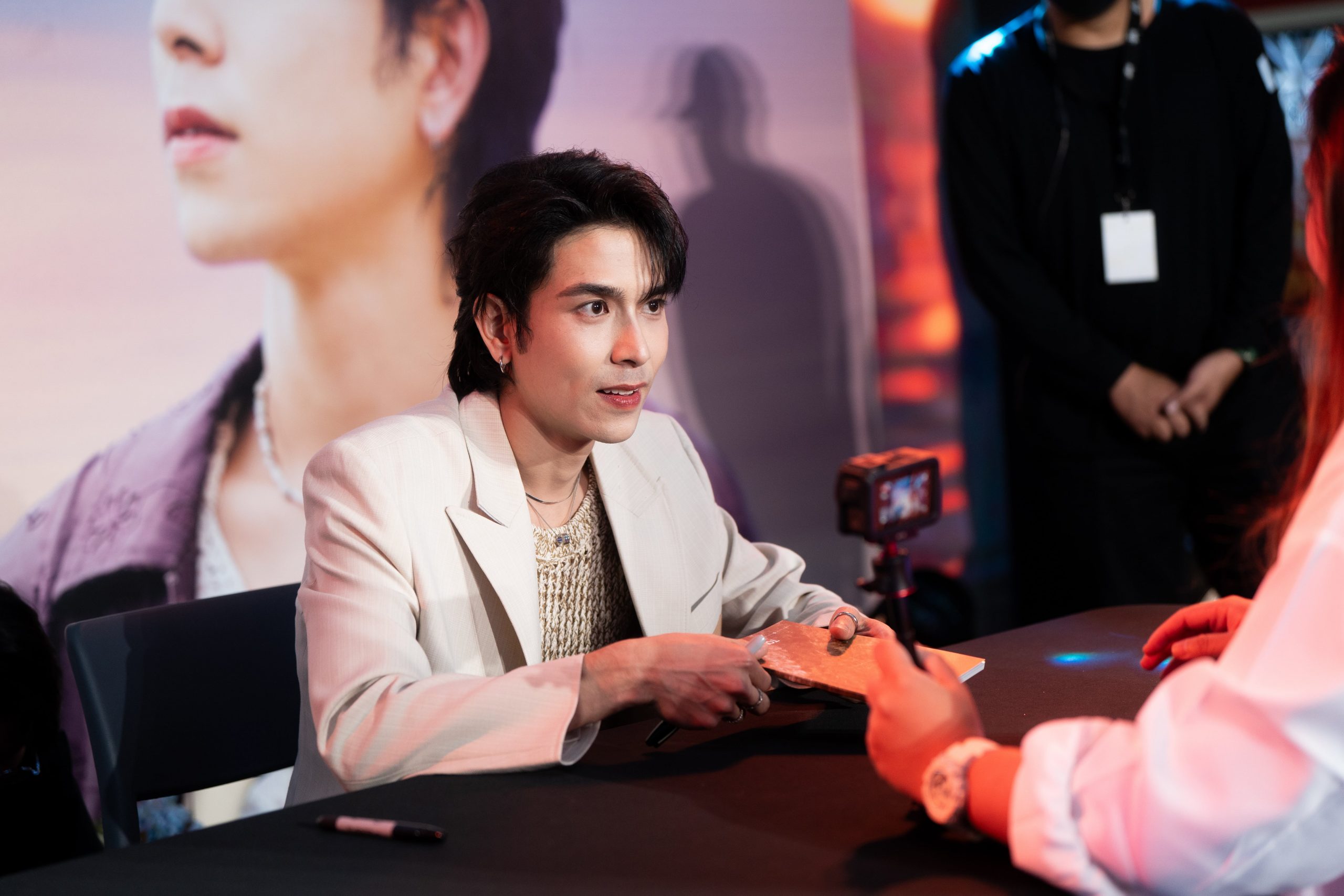 บรรยากาศในงาน“ Showcase & Fansign Event -min